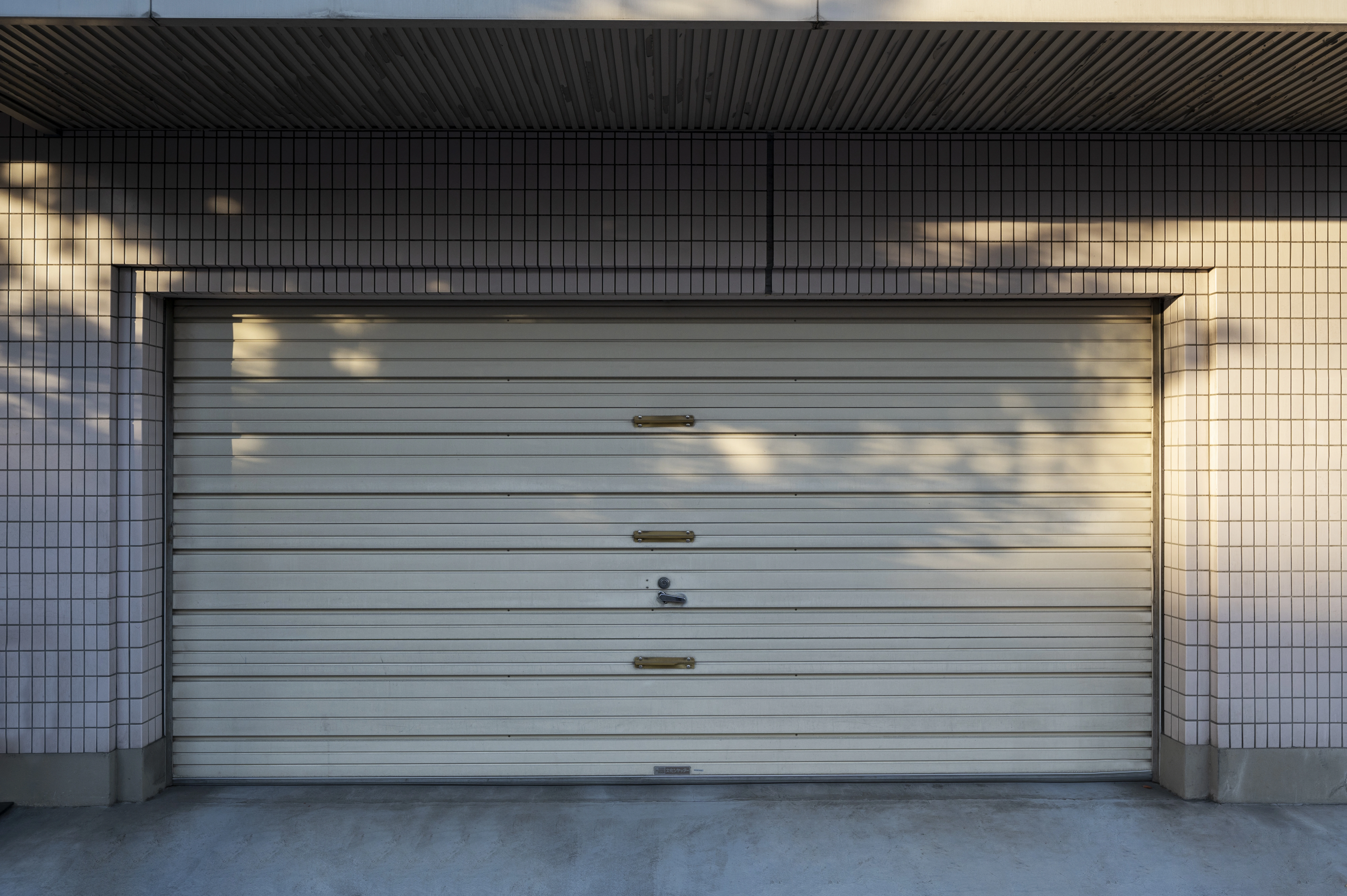 Professional garage door repair and installation in Port Charlotte, FL